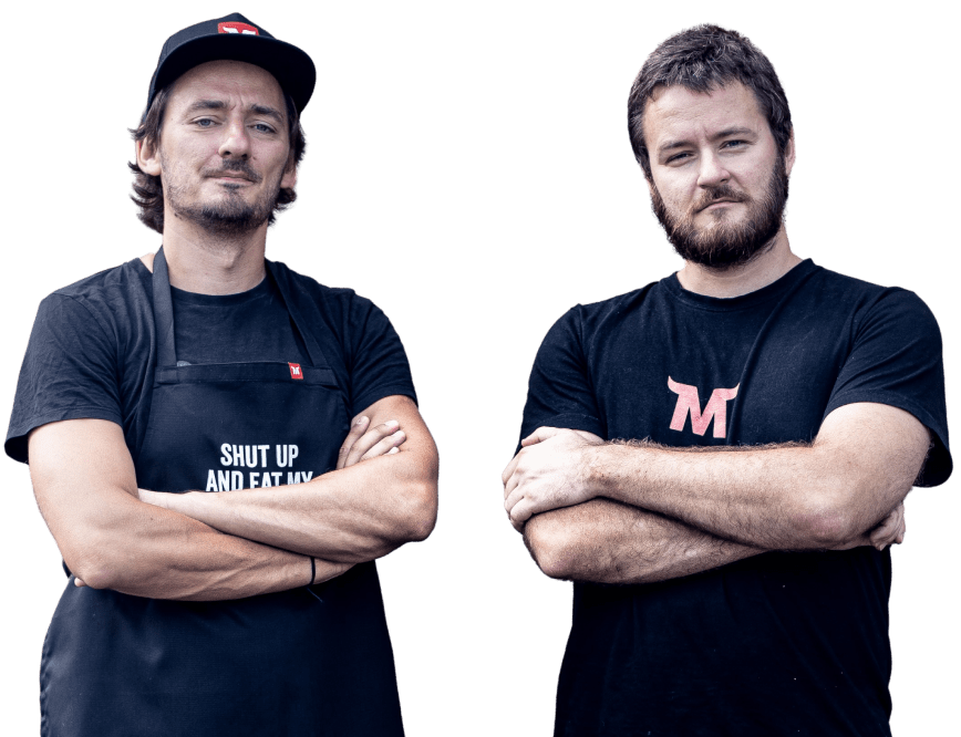 Zakladatelé Maso Here - bratři sušící maso